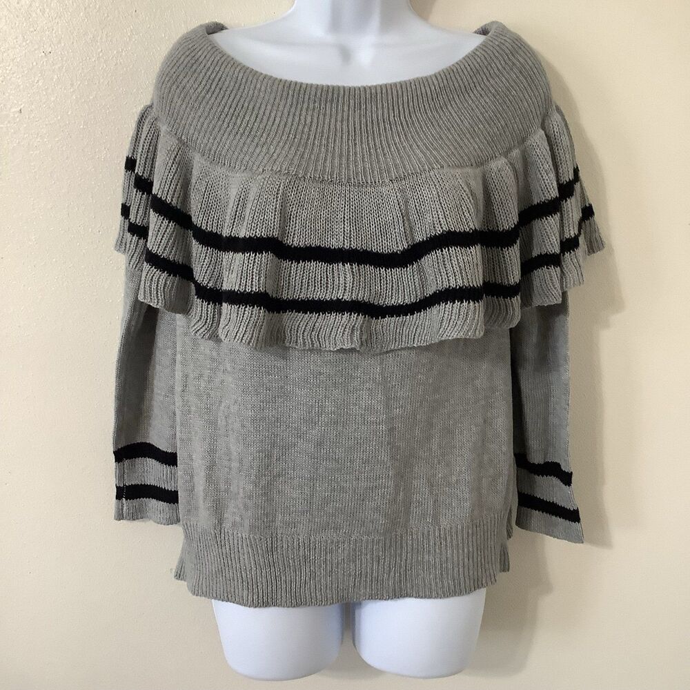 Very J Ruffle Top Knit Comfy Cozy Cozycore Grey Striped‎ Knitted Sweater Large